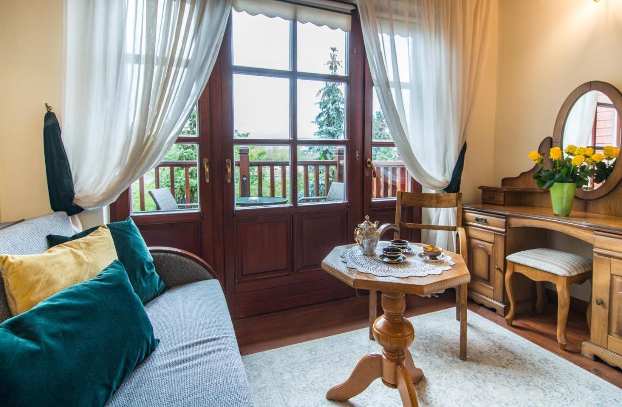 Hotel Dwa Ksiezyce Kazimierz Dolny Bagian luar foto