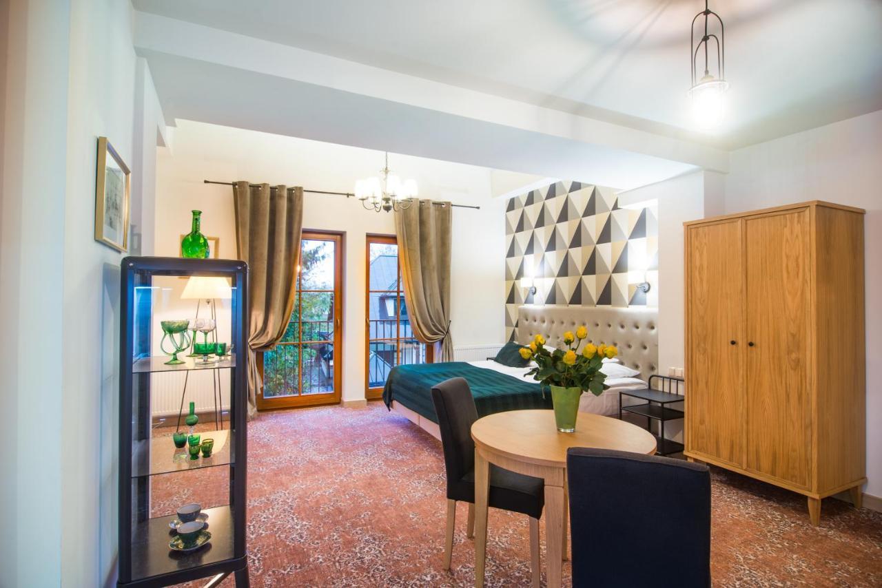 Hotel Dwa Ksiezyce Kazimierz Dolny Bagian luar foto